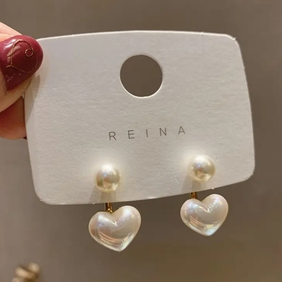 Classic Heart-Shaped Stud Ball-Shaped Retro Fashion Earrings - Picture 2 of 5